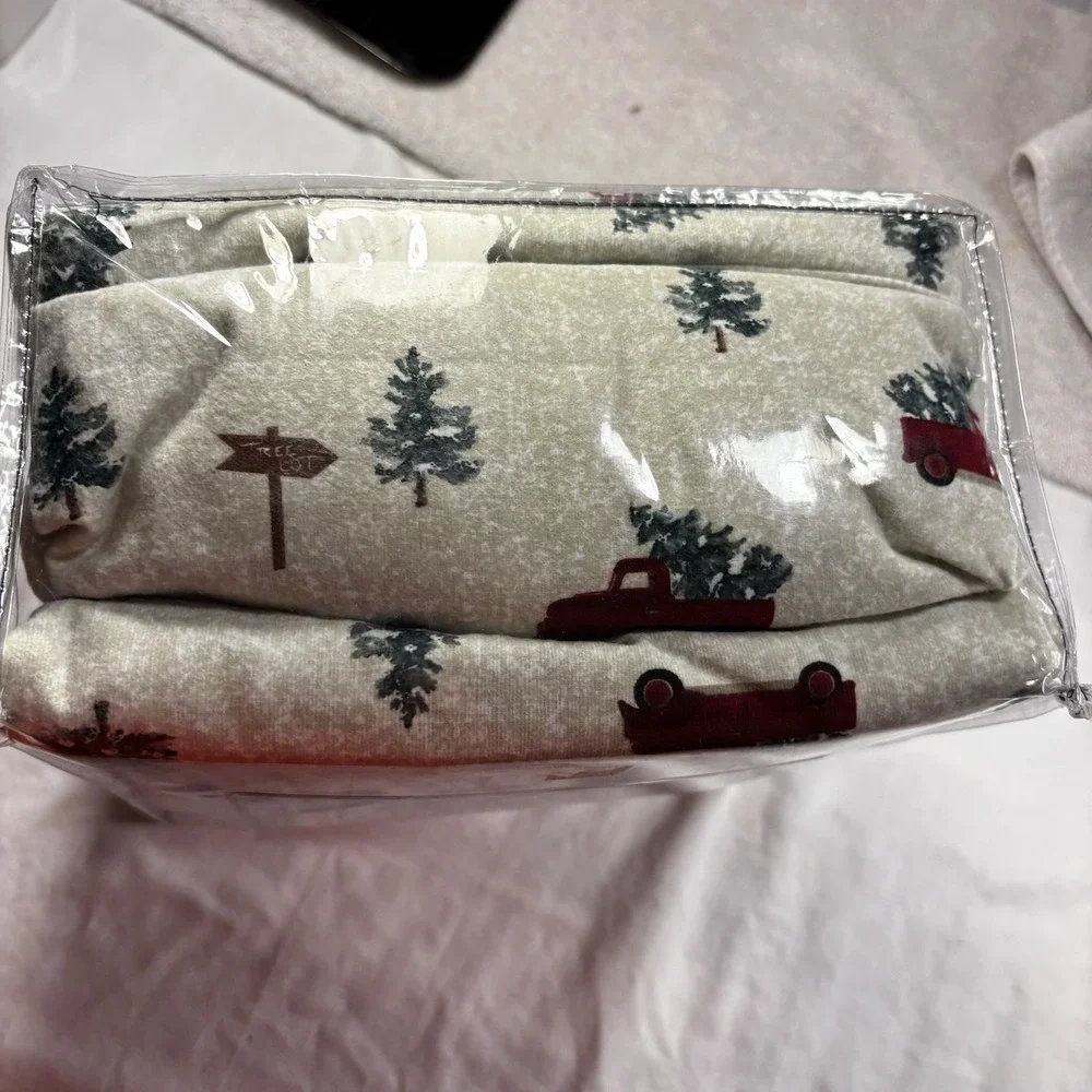 Twin Heavyweight Flannel 3P Sheet Set-Farmhouse Trucks-100%Cotton-Cuddl Duds*NEW